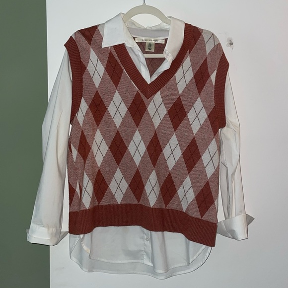 Button down with vest - Picture 1 of 3